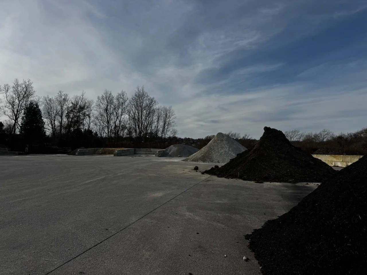 Library - 29 of 37.jpeg