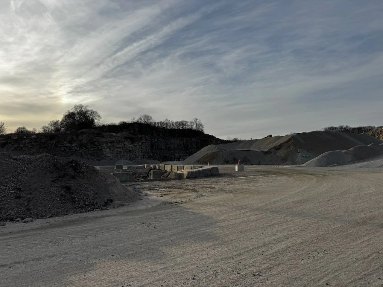 Library - 14 of 18.jpeg