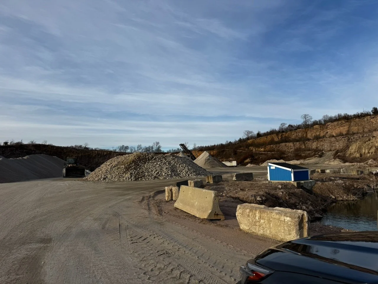 Library - 16 of 18.jpeg