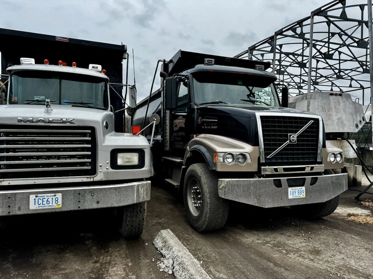 Library - 17 of 43.jpeg