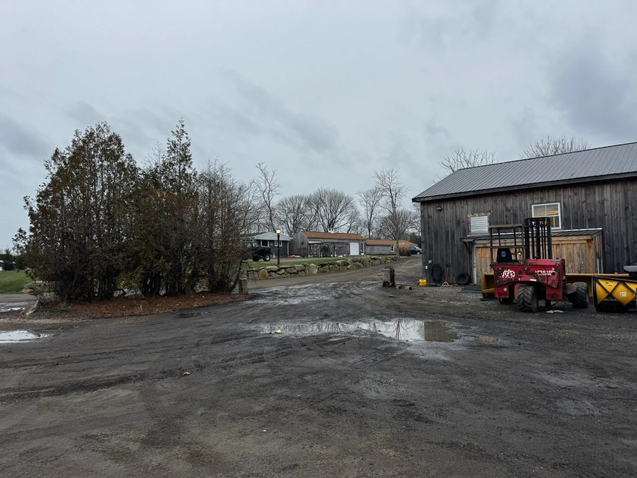 Library - 22 of 43.jpeg