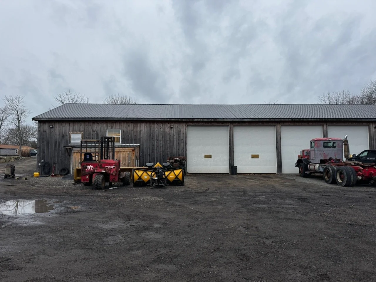 Library - 23 of 43.jpeg