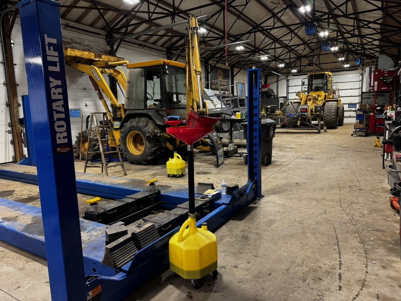 Library - 35 of 43.jpeg