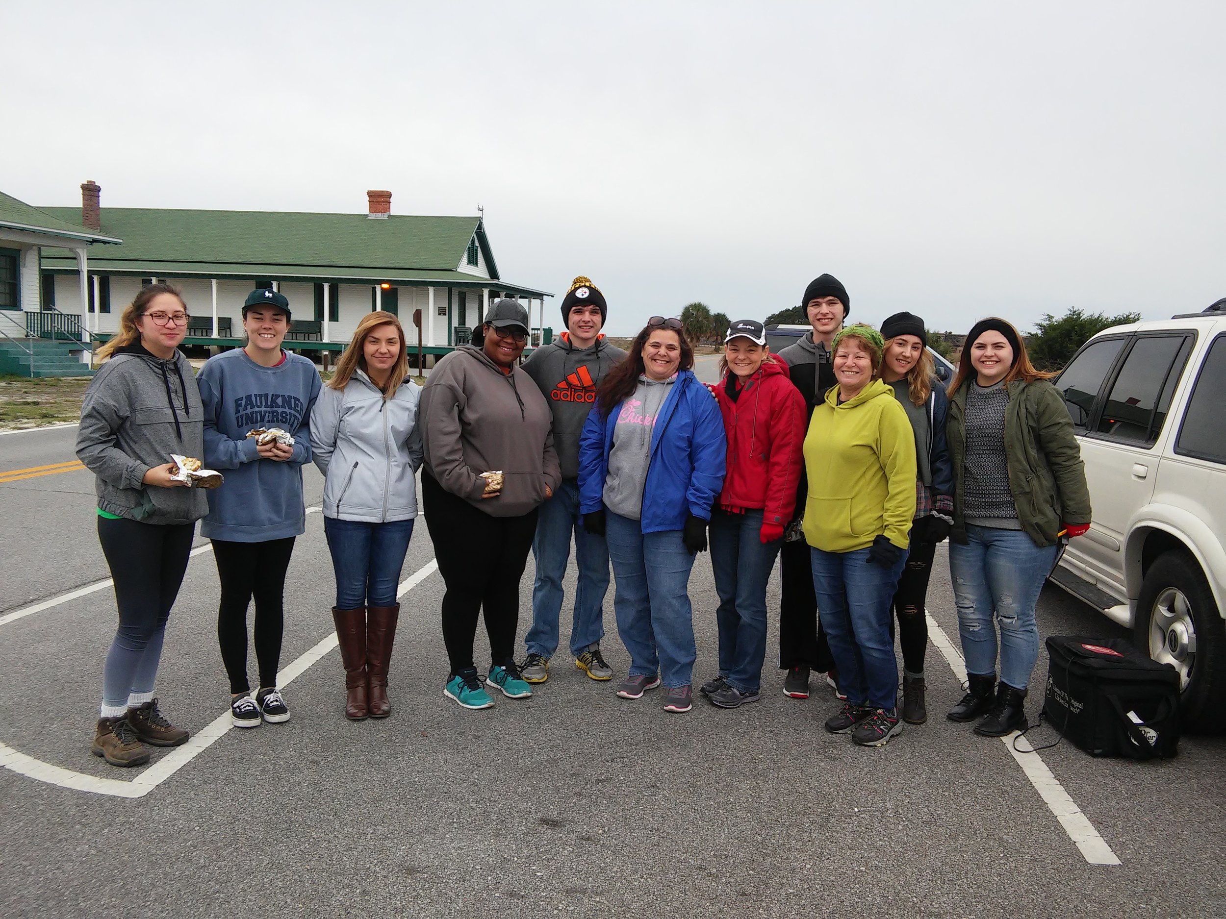 Gulf Breeze HS Key Club were out in full force with a bag of biscuits donated by Chick-Fil-A, Thank you. 490 lbs of trash picked up in January.