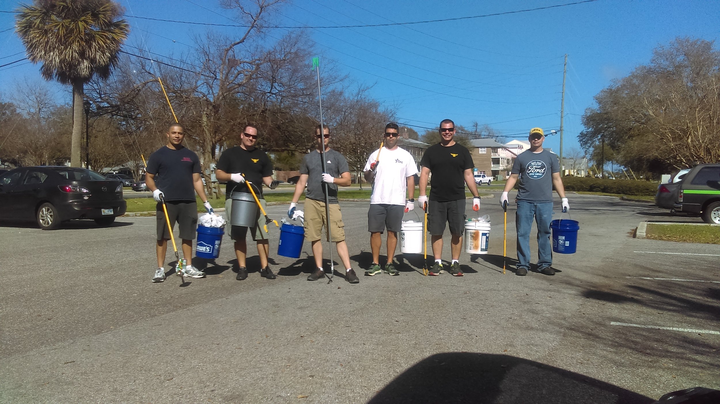 82 lbs of bottles, styrofoam and an answering machine filled 4 x 33 gal and 2x13 gal garbage bags. This is only 5 days after our last clean up!