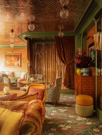 **Flute in Soho** Last week Urban Family celebrated March birthdays at Flute @broadwicksoho 
It&rsquo;s a gorgeous, sensual and cosseting special occasion place that made me wonder whether tiled ceilings might become a new trend. 🧡 #flutesoho #sohob