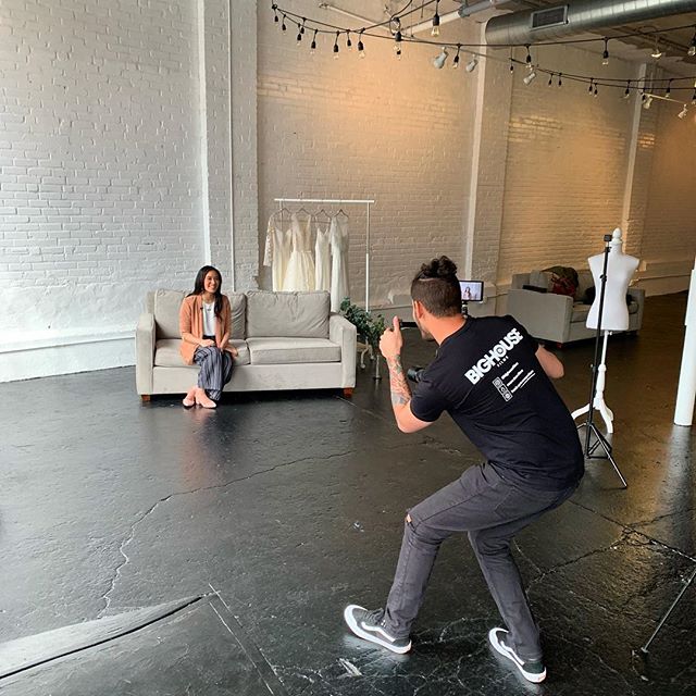 Back after a weekend break!
Day 5 | Behind The Scenes
.
.
Last week I got to spend the day at @warehouse_xi beautifying @lyravegabridal and @hayleysegar for a video shoot with @bighousefilms !!
.
.
I absolutely love working for @lyravegabridal She cu