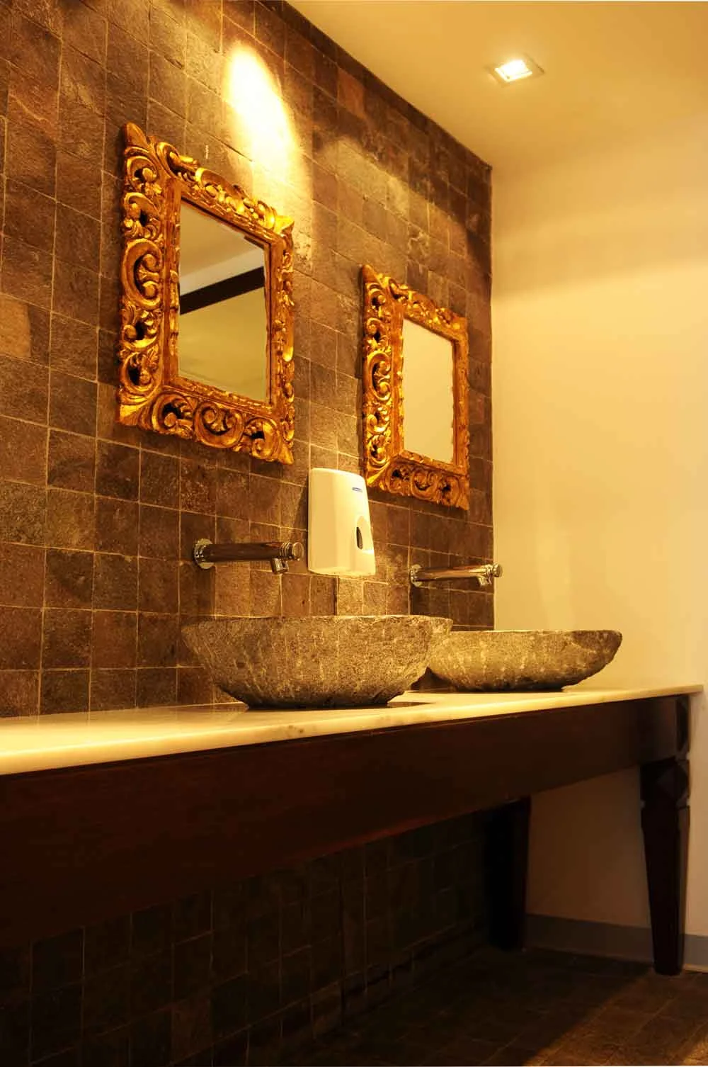 detalle-baño.jpg