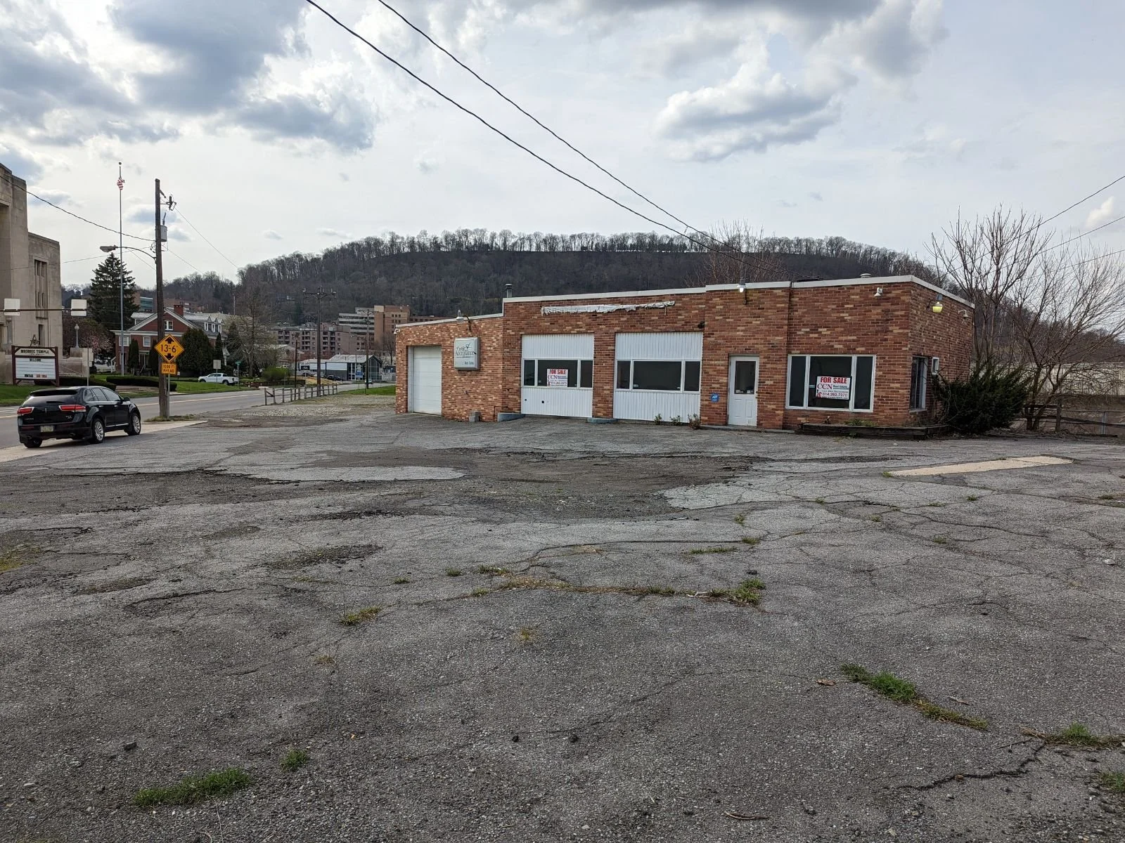 75 Central Ave, Johnstown PA 15902 For Sale 149,000 — CCN Real Estate