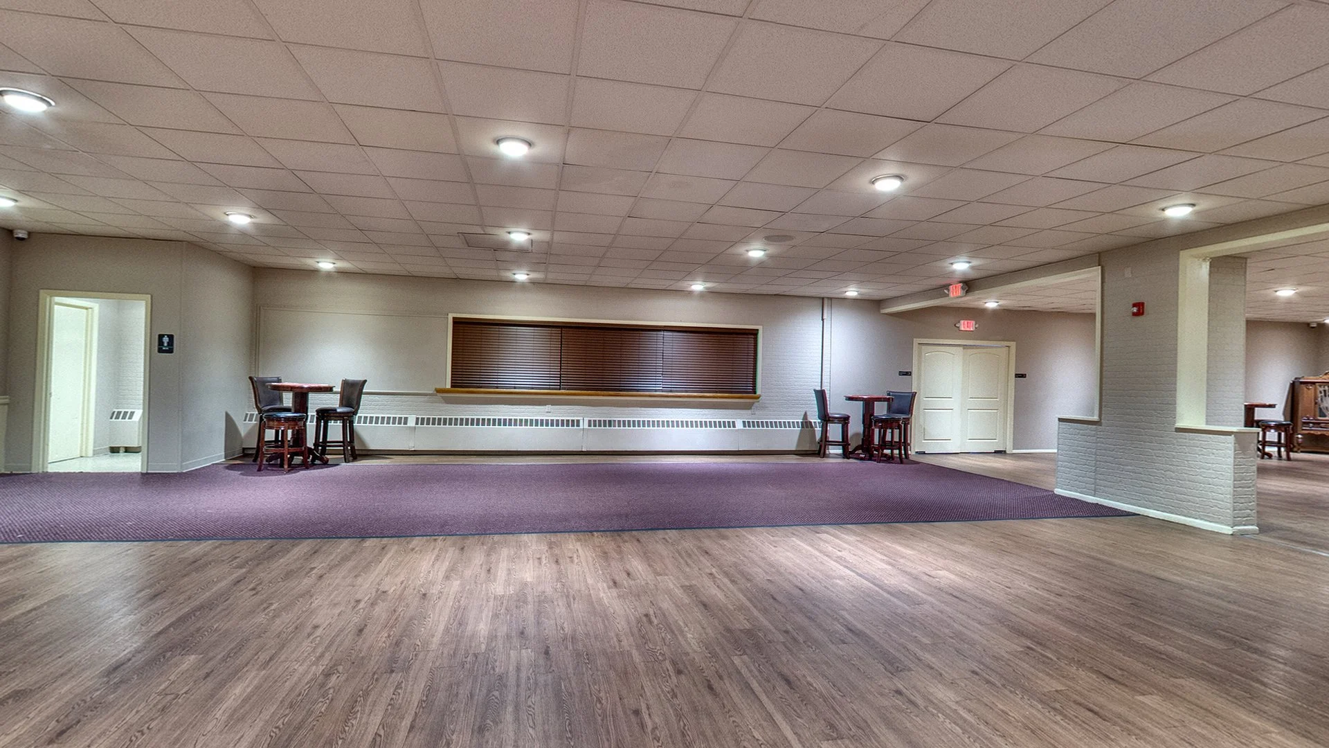 Maple Room-006.JPG