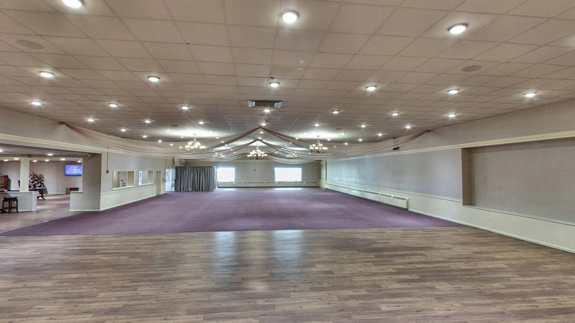 Maple Room-010.JPG