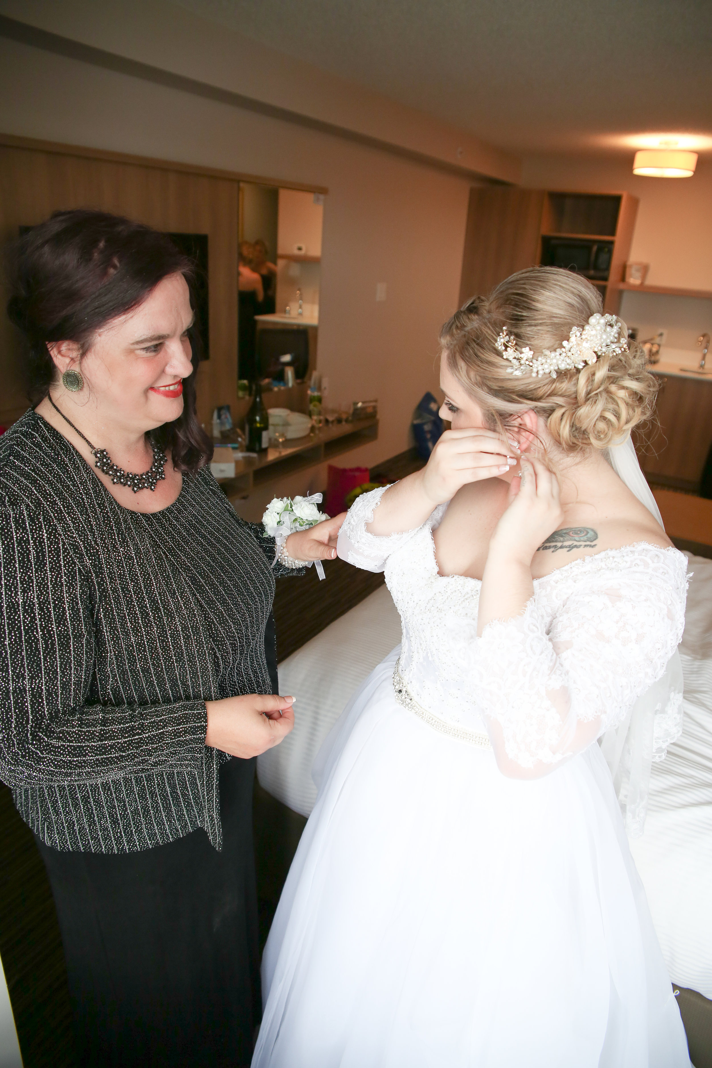 {GirlsGettingReady}-119.jpg
