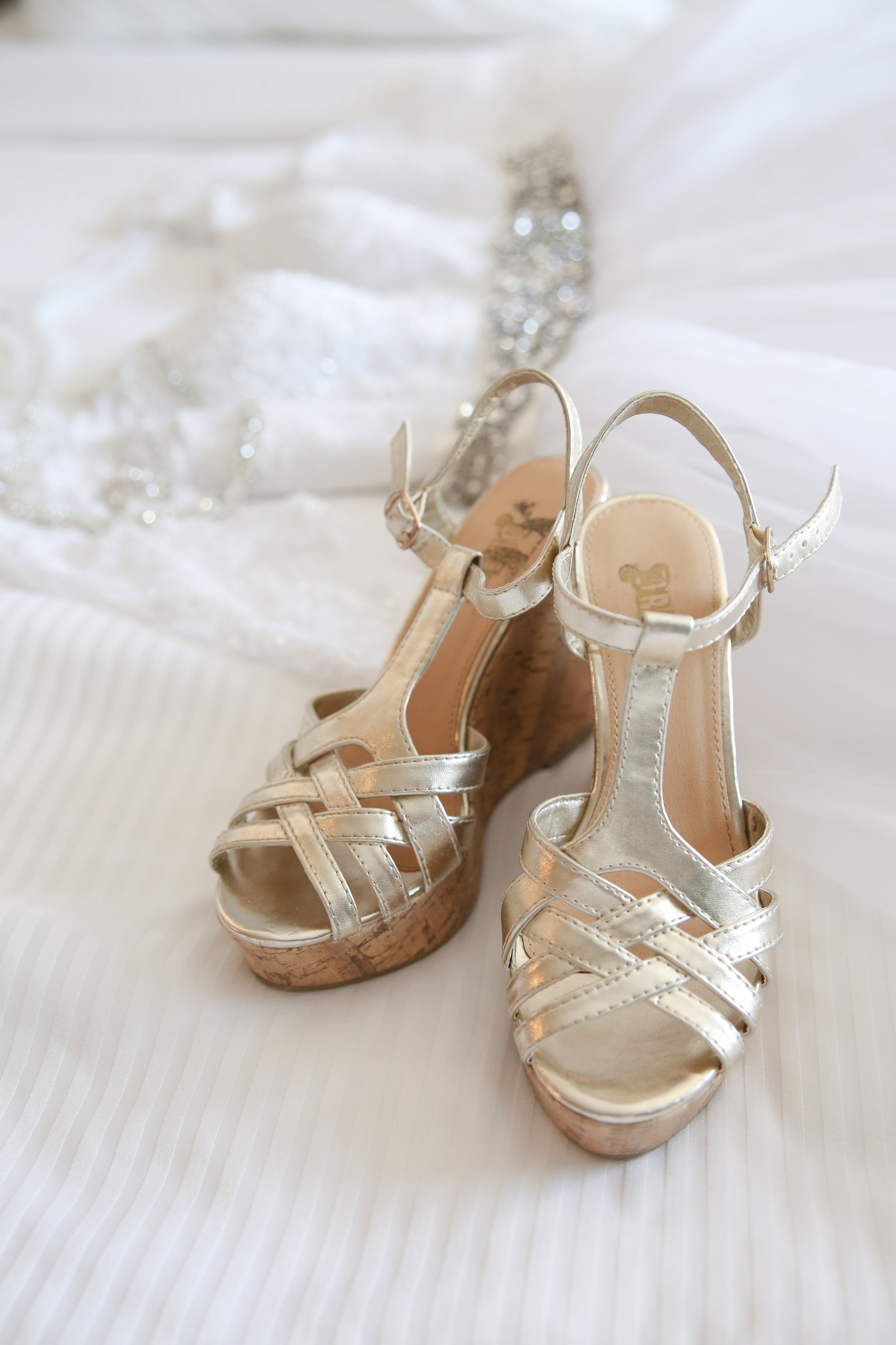 {GirlsGettingReady}-25.jpg