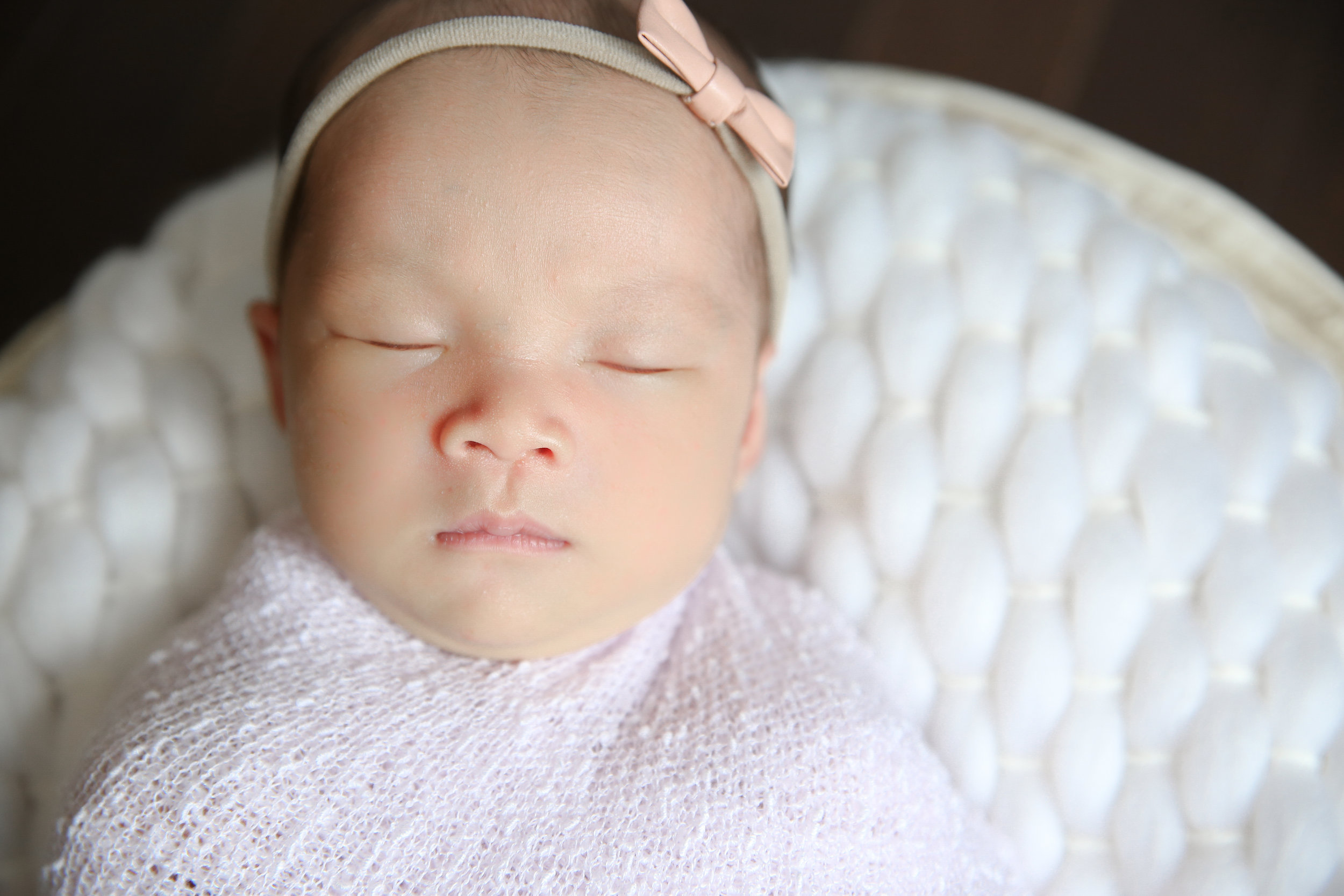 Ellie {Newborn!}-20.jpg