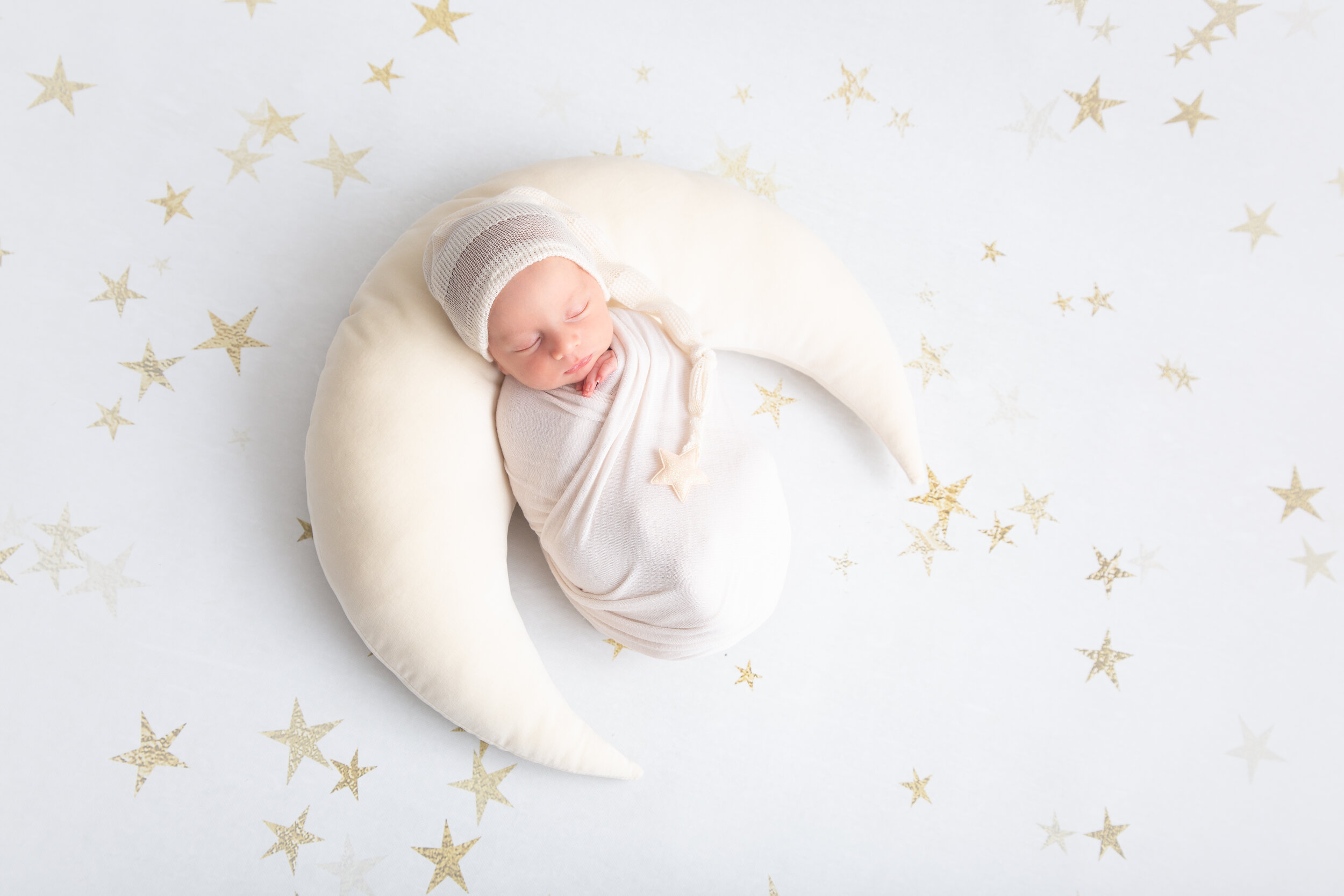 Lincoln {Newborn!}-13.jpg