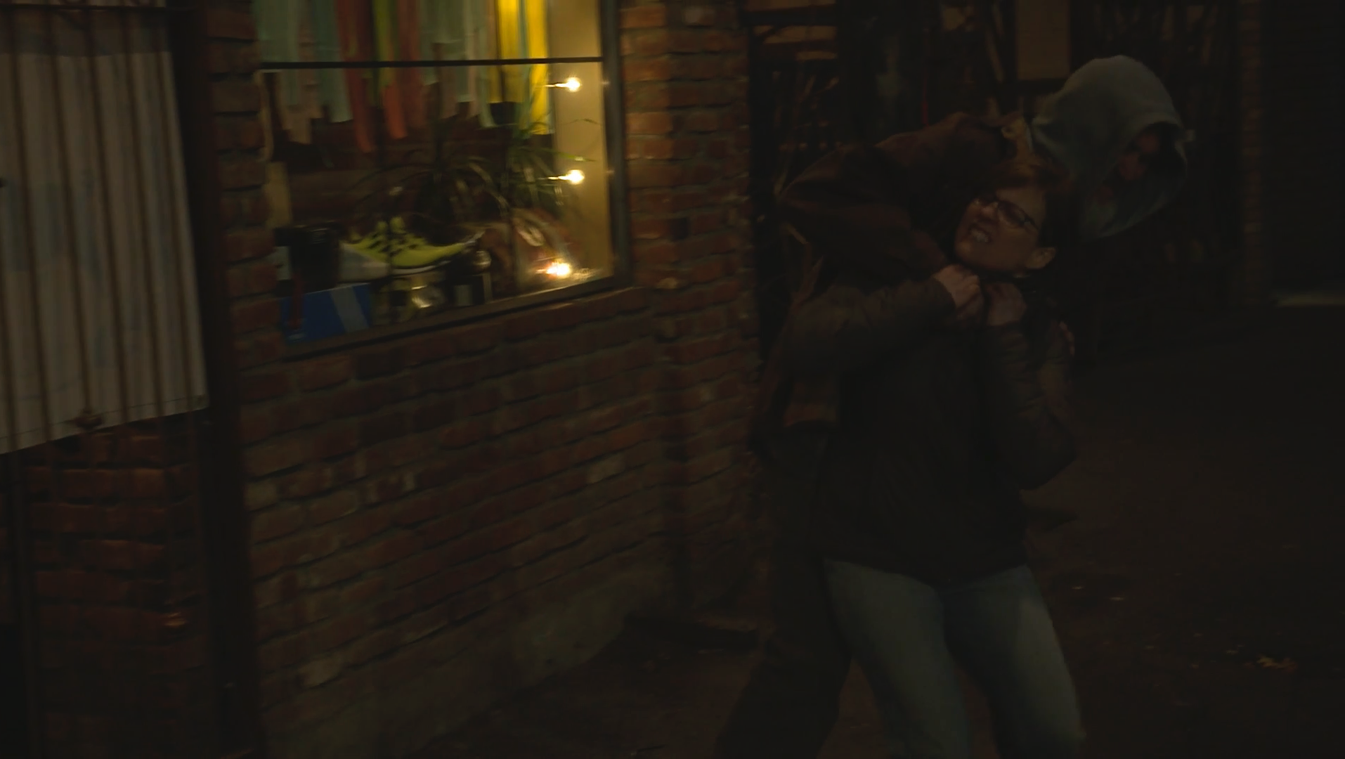 Defense In Dark Alleyway
