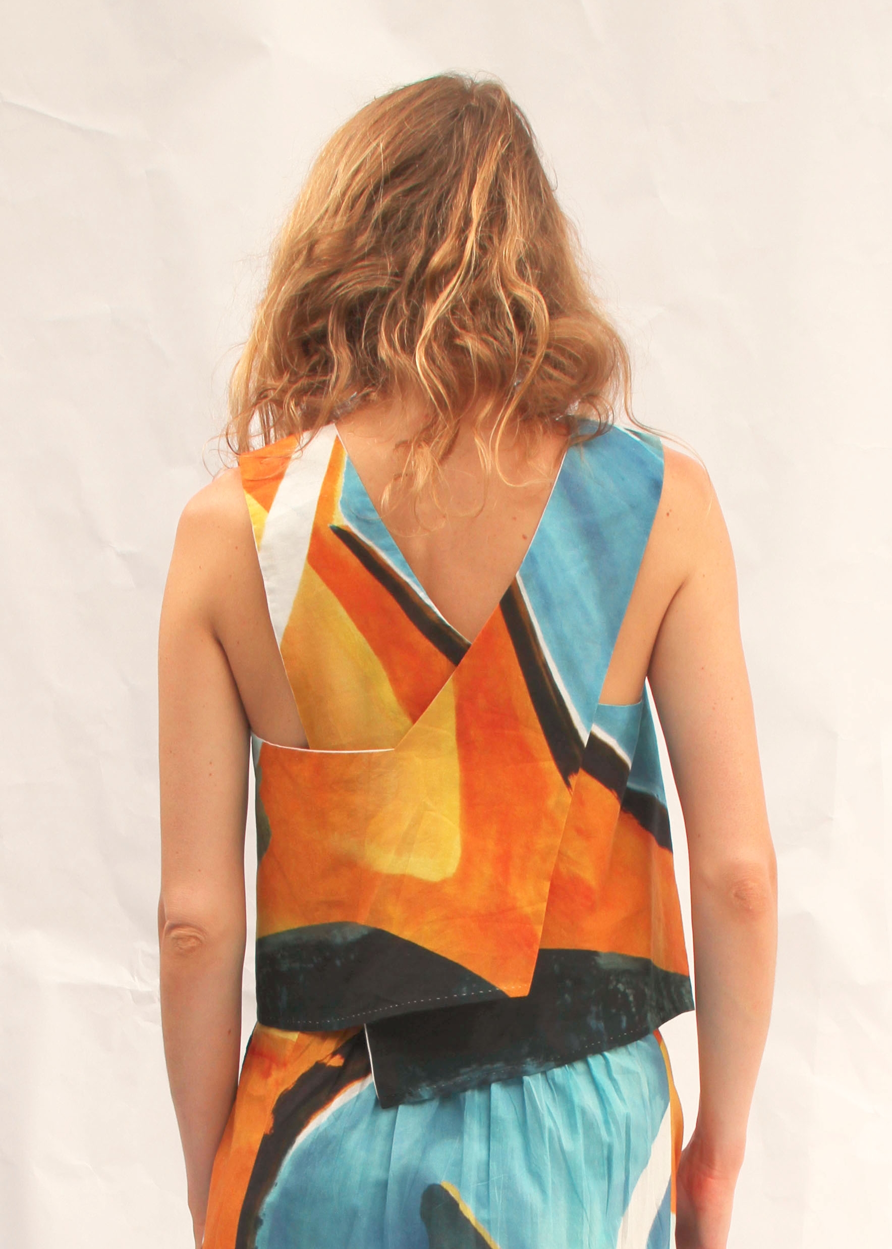 Sunset apron back.jpg