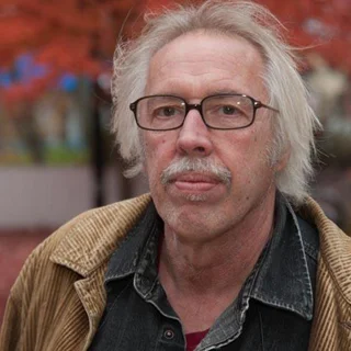 denis_320x320.jpg