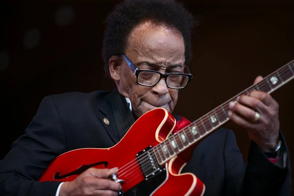 ct-george-chico-freeman-jazz-showcase-review-20150918.jpg