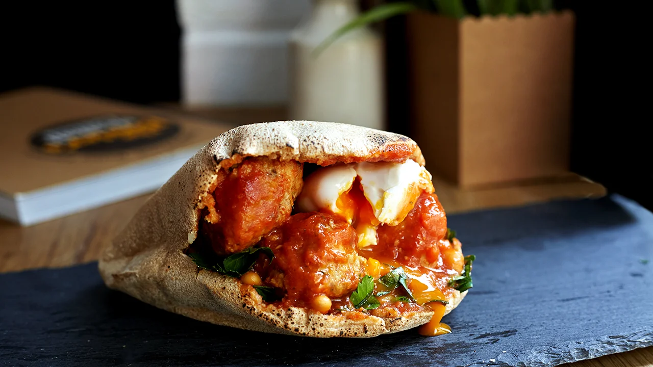 Brunch pitta...needs napkins. Many.