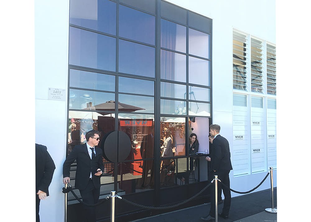 Spring Racing Carnival Double Doors With Fixed and Lift Up Windows Usage