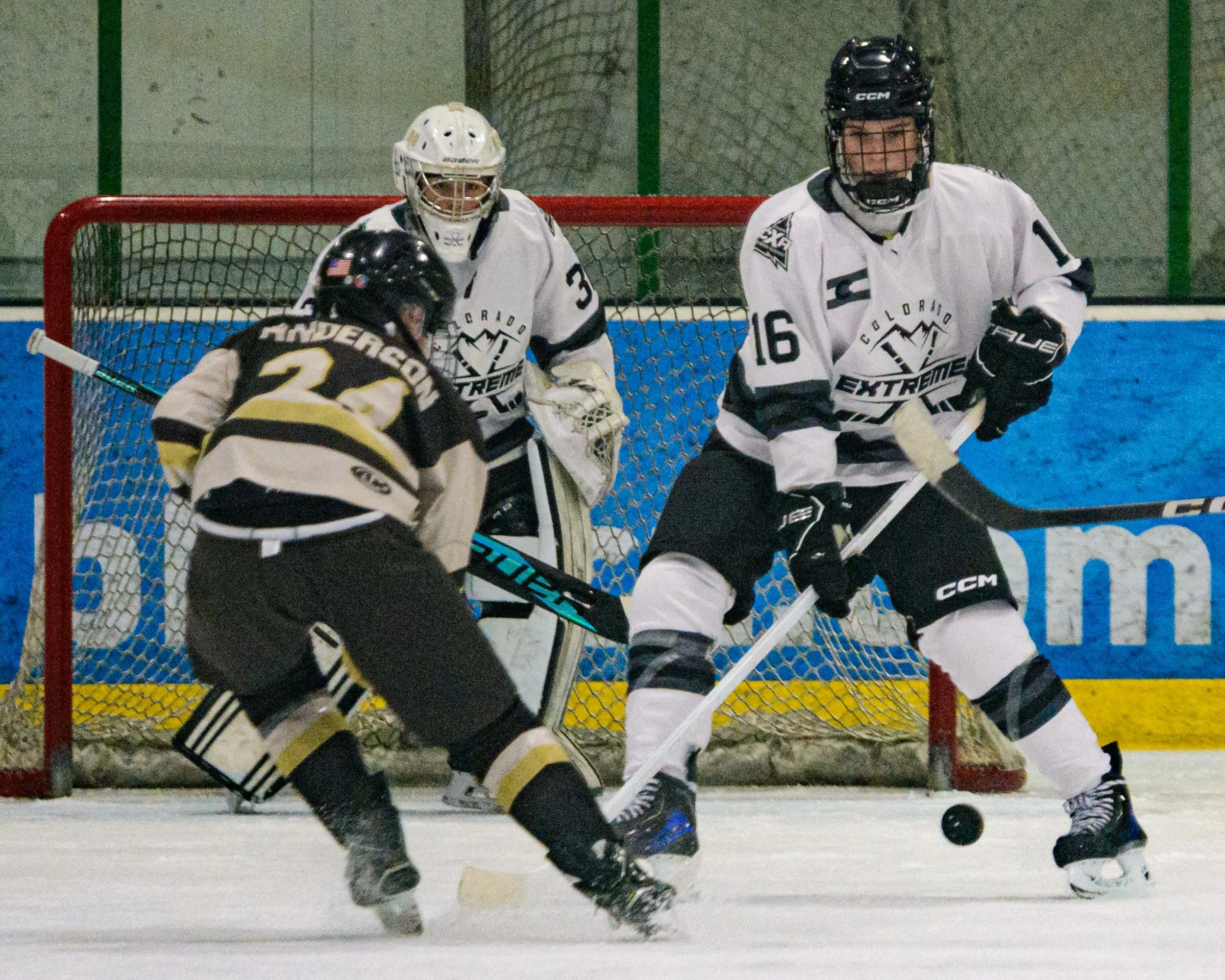 John 2025 Hockey-15.jpg