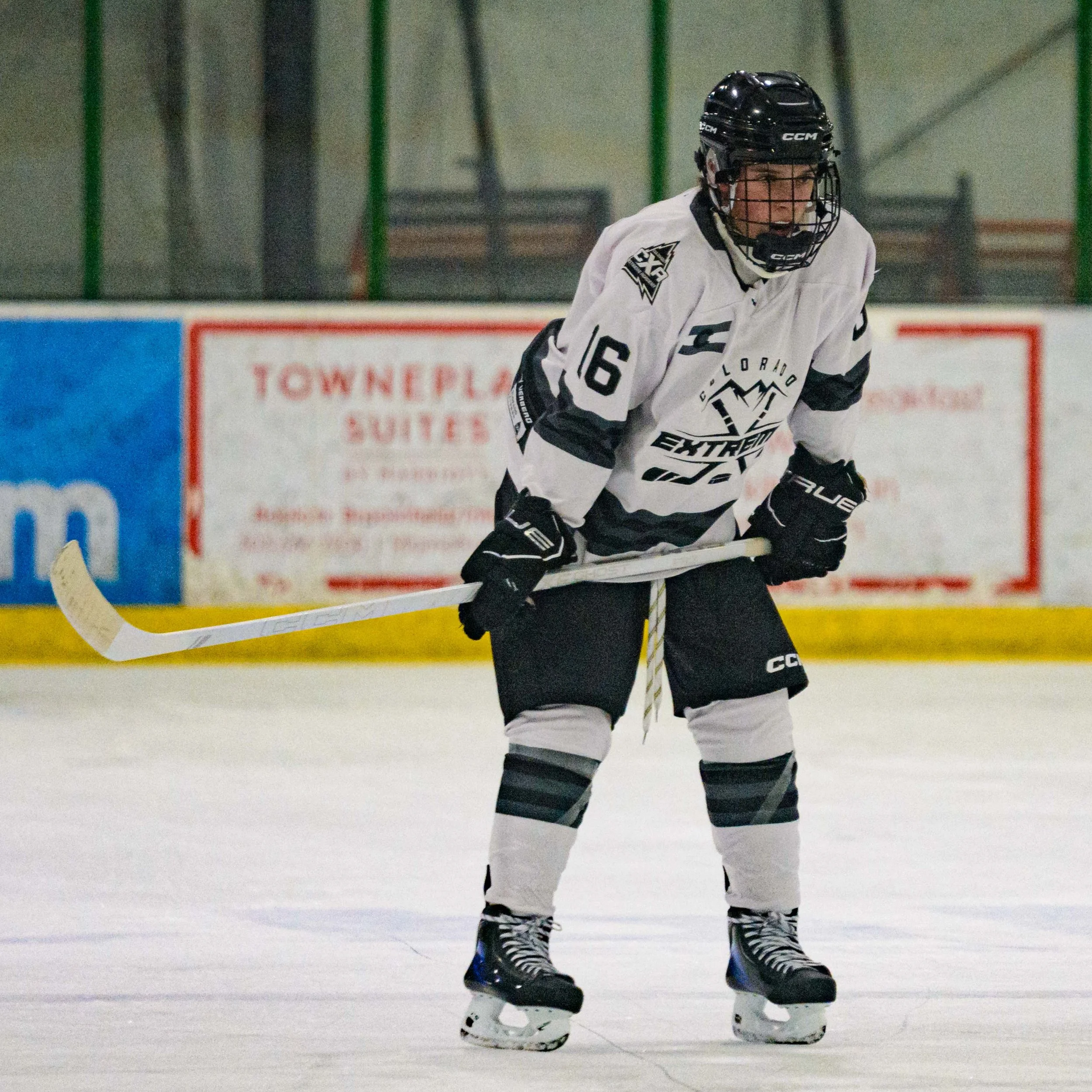 John 2025 Hockey-16.jpg