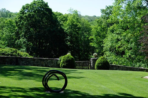 sculpture1.jpg
