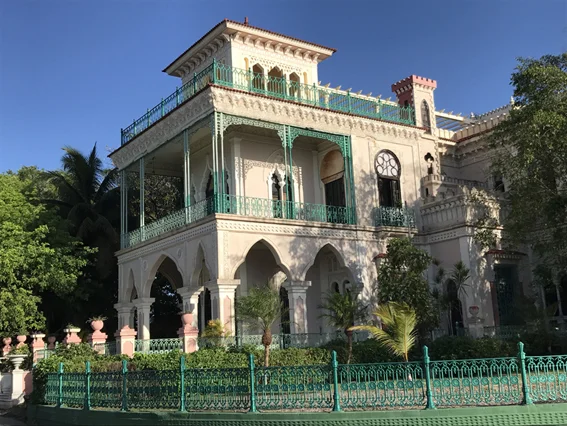 Palacio de Valle