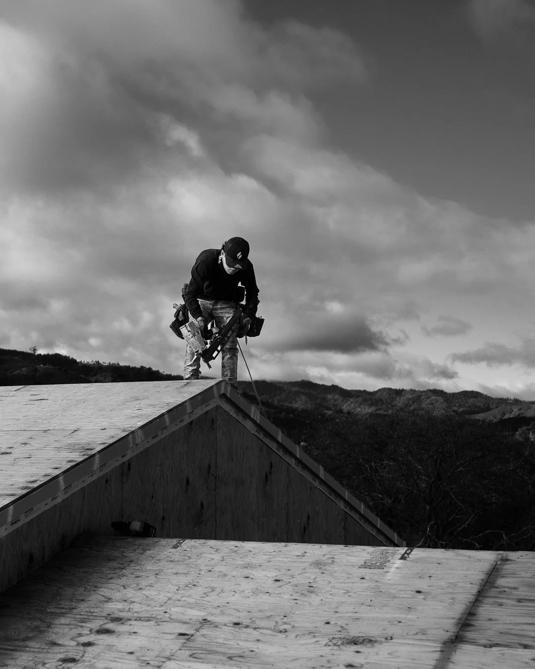 Foto Finish Friday: Ridgelines of Monte Sereno.

#truecraftbuilding #customhome #bayareabuilders #bayareahomes #californiahomes #premierbuilder #luxuryhome&nbsp;#homedesign