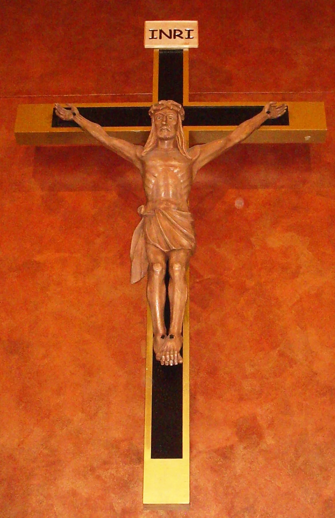 Crucifix_1.jpg