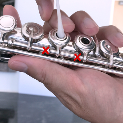 How To Clean Your Flute (Basic)