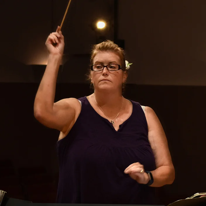 Candi Conducting sqaure.jpg