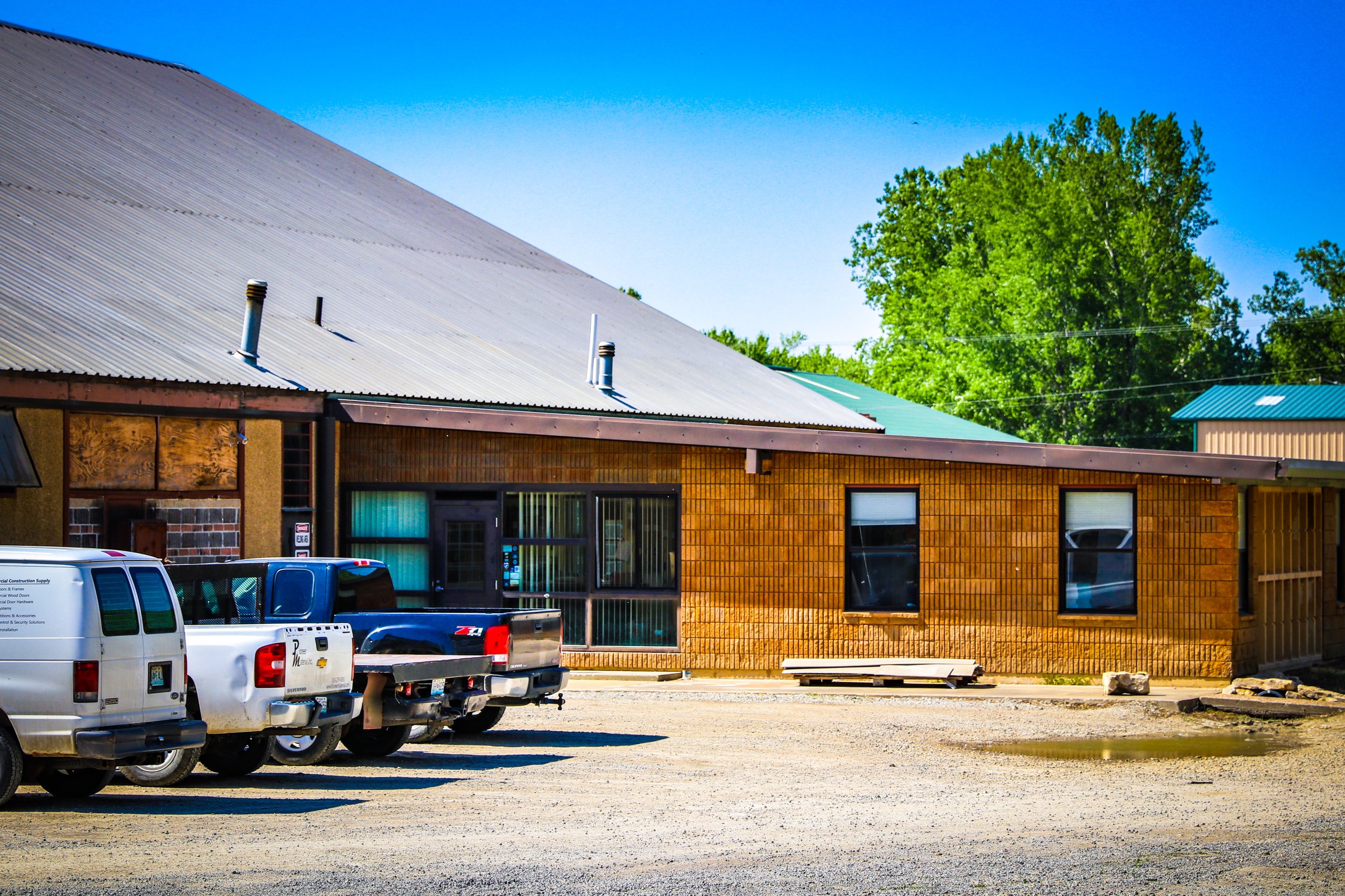  Pioneer Material Inc., 3910 Waterworks Rd, St Joseph, MO 64505.