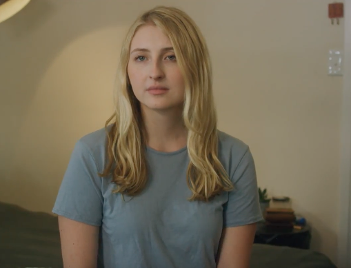 Kathrin in Papel. ( DP Martin Seidlitz)