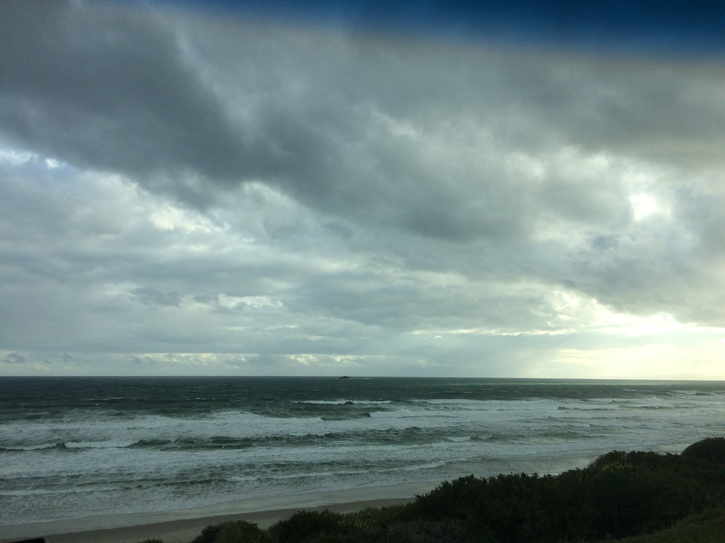 St Kilda Beach || Photo: Nina Arnold