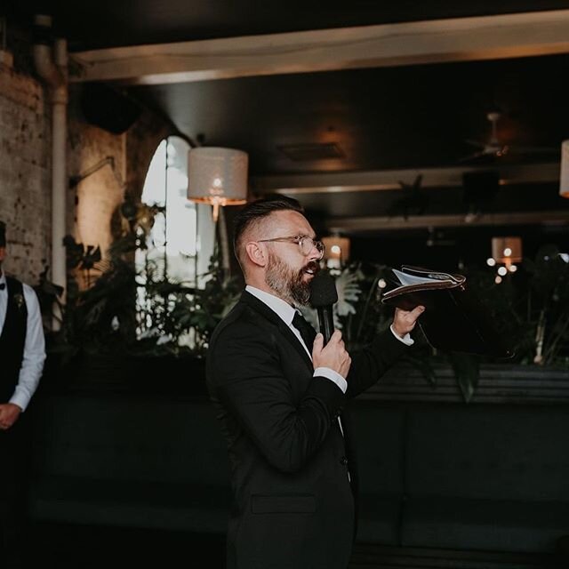 Y&rsquo;all got time for a not so quick story?! Cool, it&rsquo;s not like you&rsquo;ve got anything else to do, so listen up.
.
This photo here captures me approximately 10 seconds before the guests at great mates Beck and Ben&rsquo;s wedding broke o