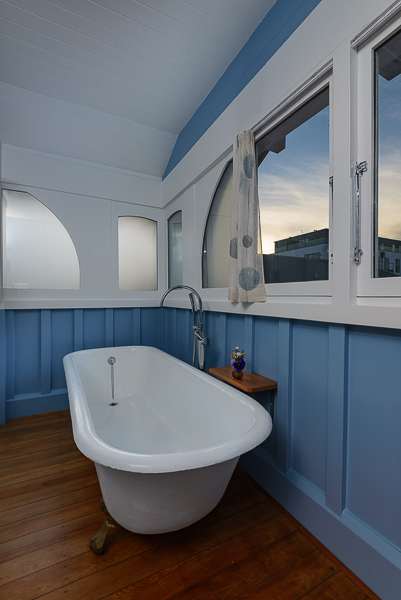 Oak Bathroom - Clawfoot Bath with curtains pulled.jpg