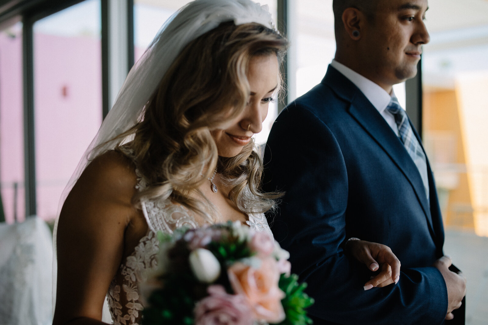 happy couple-BK6A5186.jpg