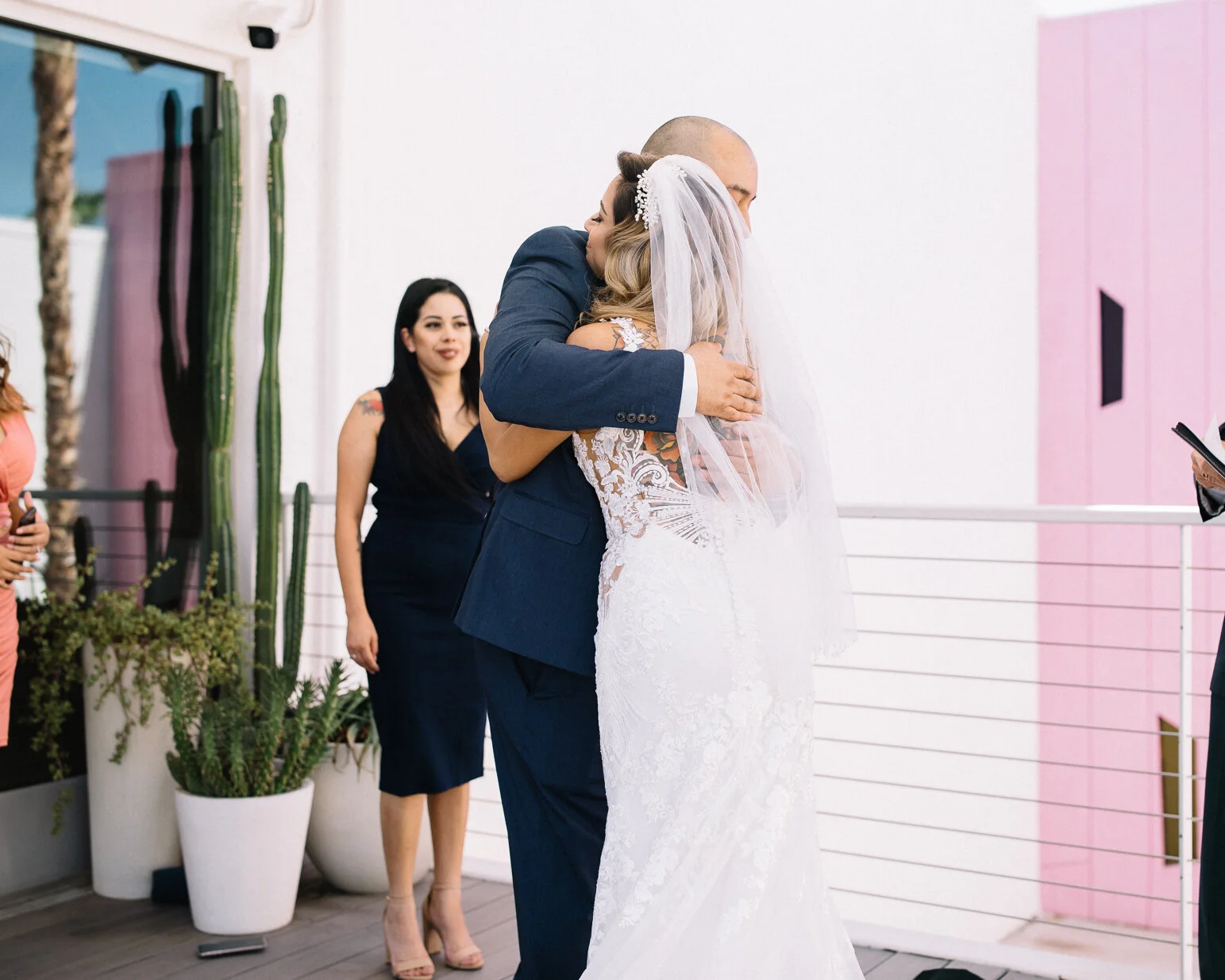 happy couple-BK6A5202.jpg