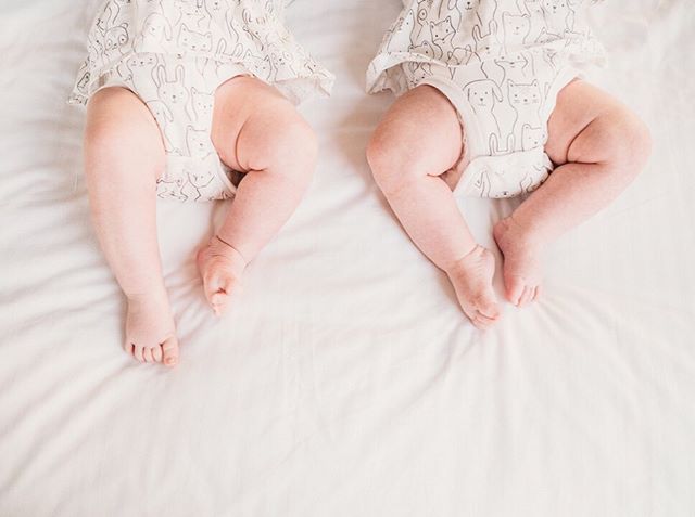 Time to break the long silence over here and address the social hiatus. Many changes have happened this year. Firstly, I took the time to enjoy (or suffer) the days of carrying not one but two buns in the oven. And I finally met my sweet twin girls o