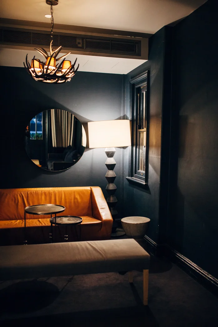 JasperAvenue_Hotel_Palisade-8.jpg