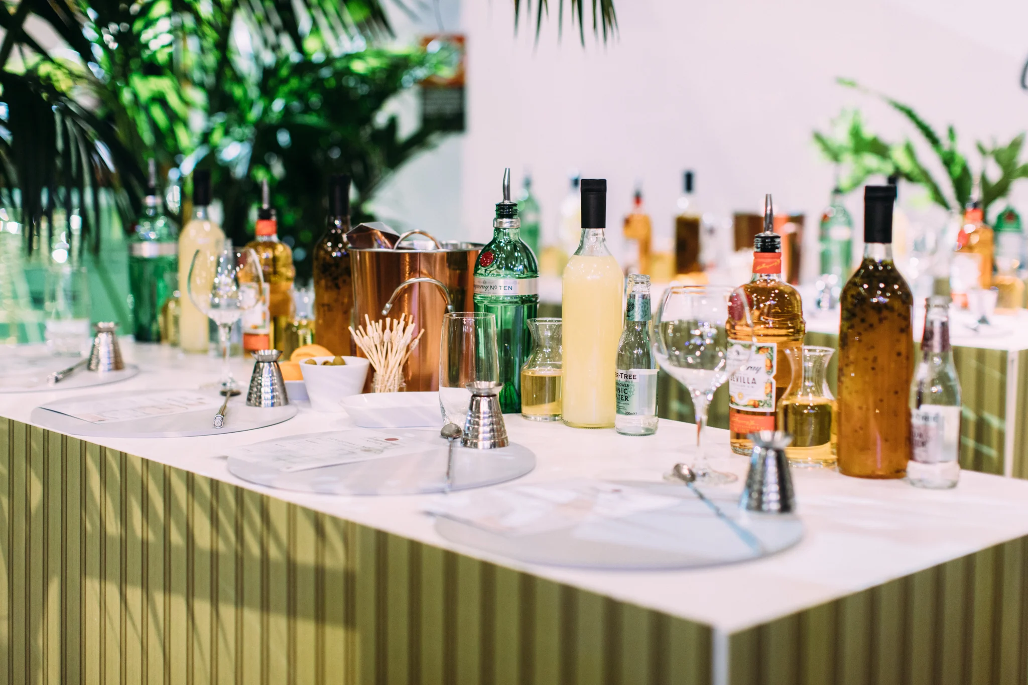 Jasper_Avenue_Tanqueray_Singleton-2.jpg