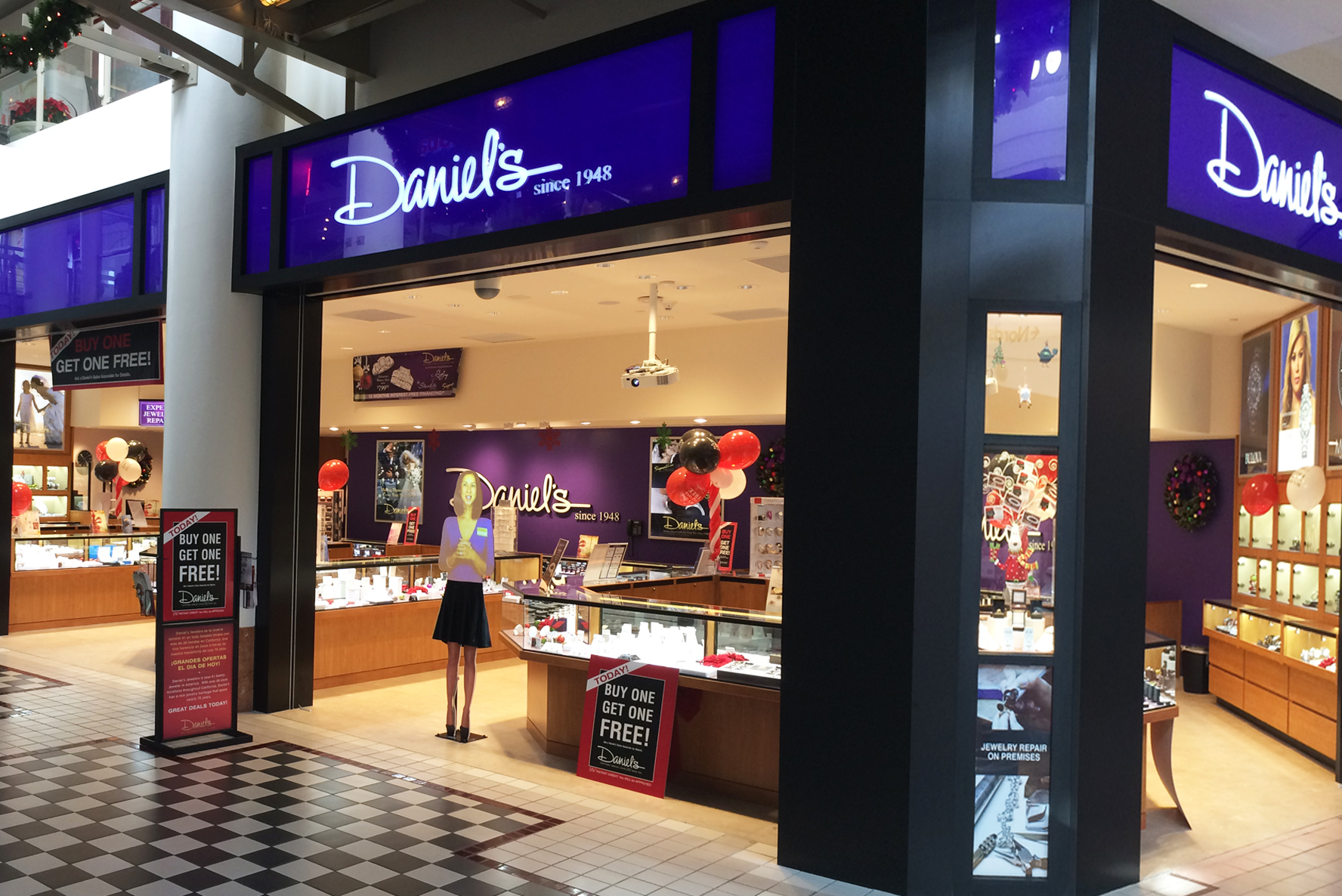 Daniel's Jewelers - Tenant Improvement Southern California