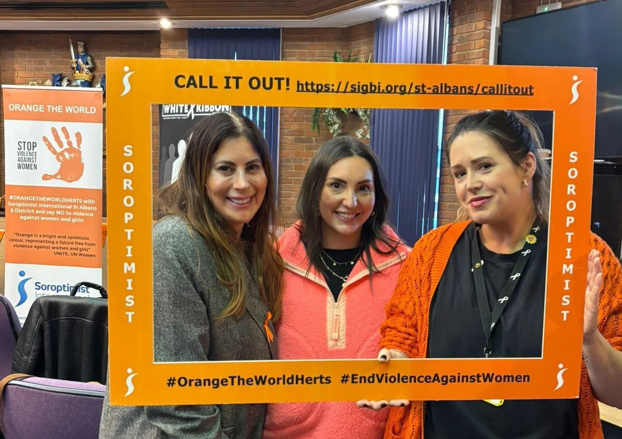 29-OTW St Albans Selfie Frame  25 Nov.jpg