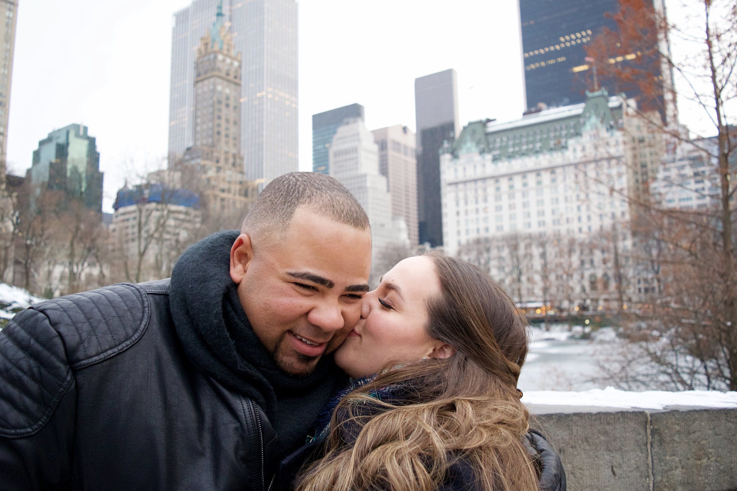 central park couples engagement photography nyc photographer
