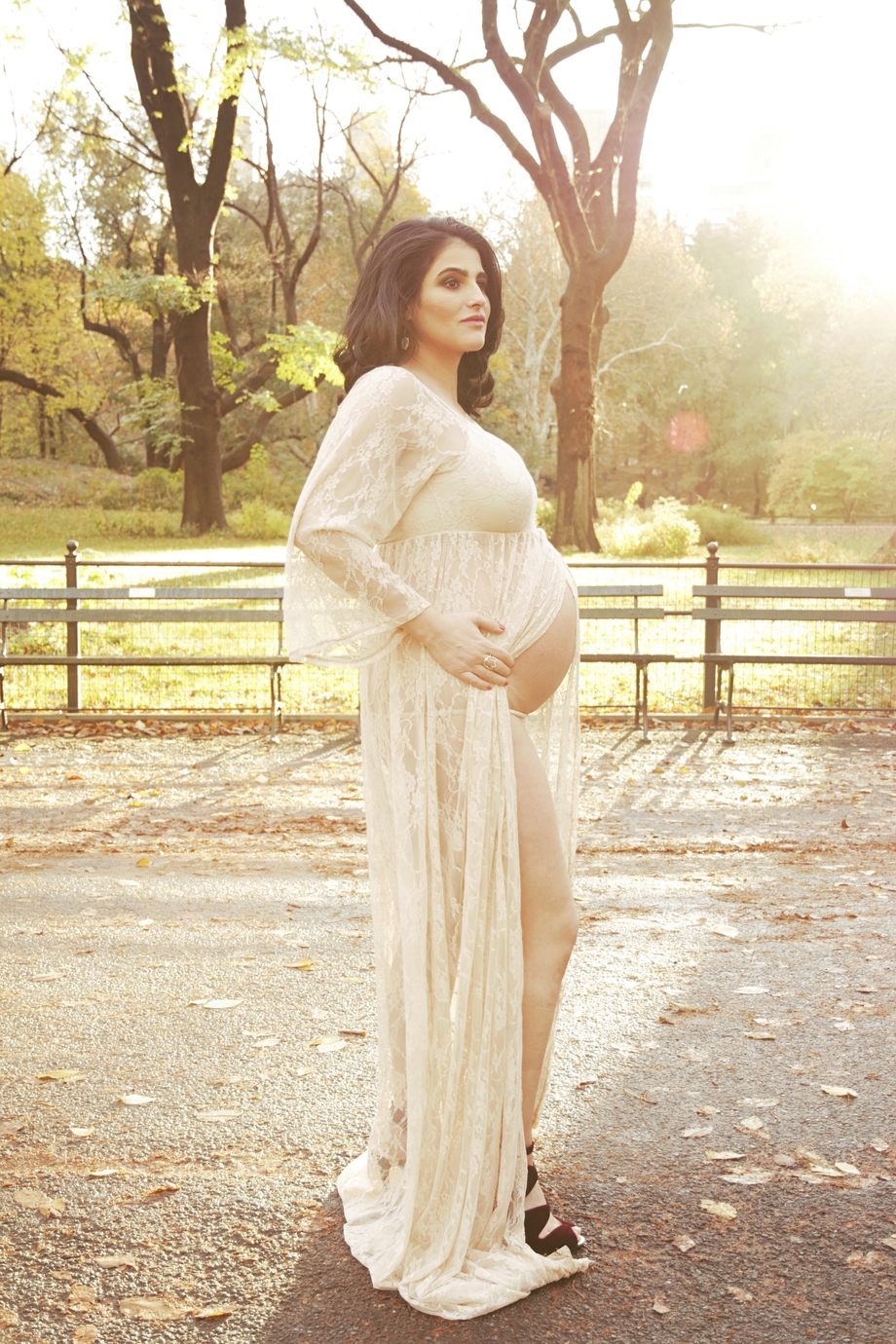  Glamour Maternity Photography, Central Park Motherhood portrait, catholic photographer  