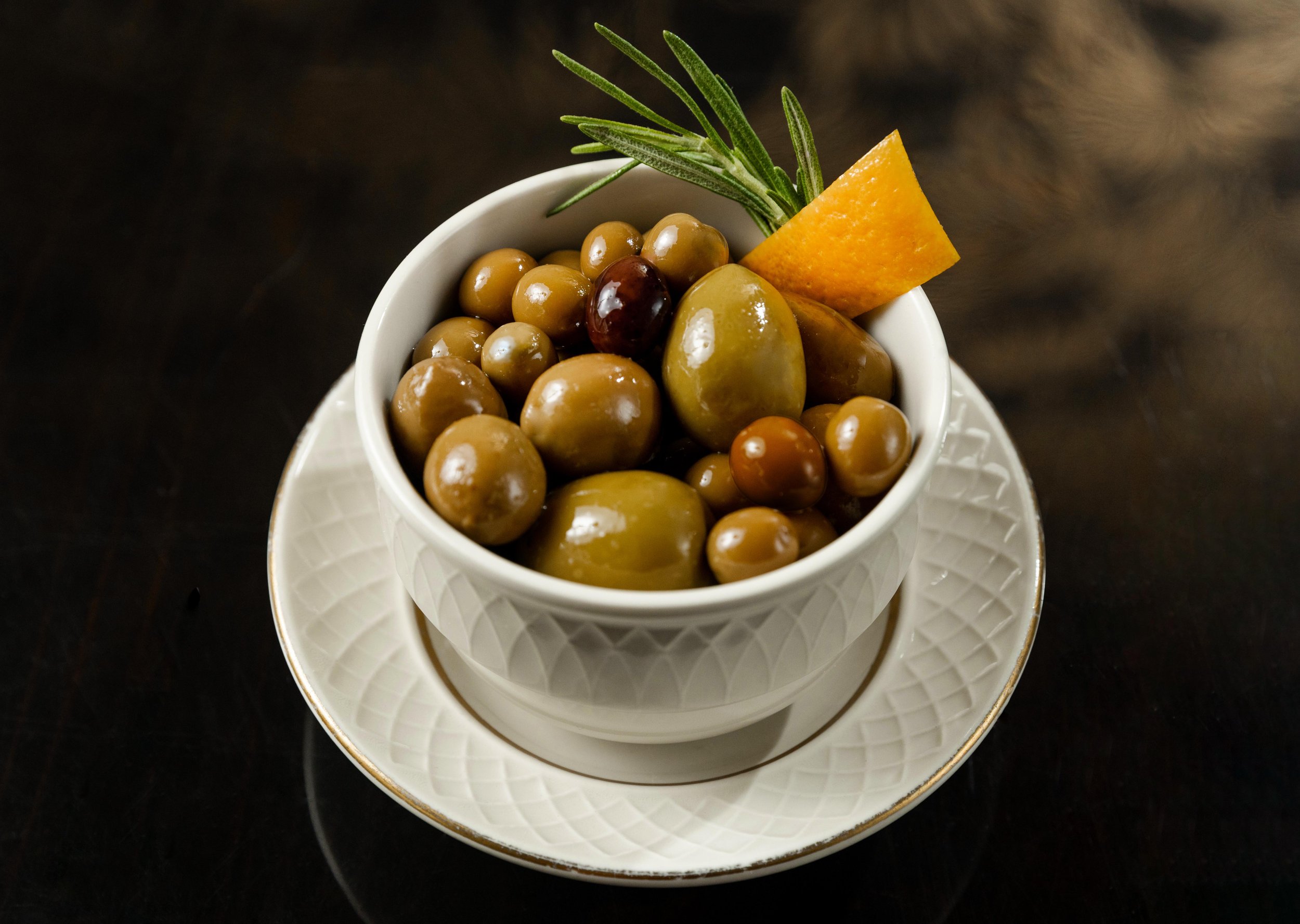 MARINATED OLIVES