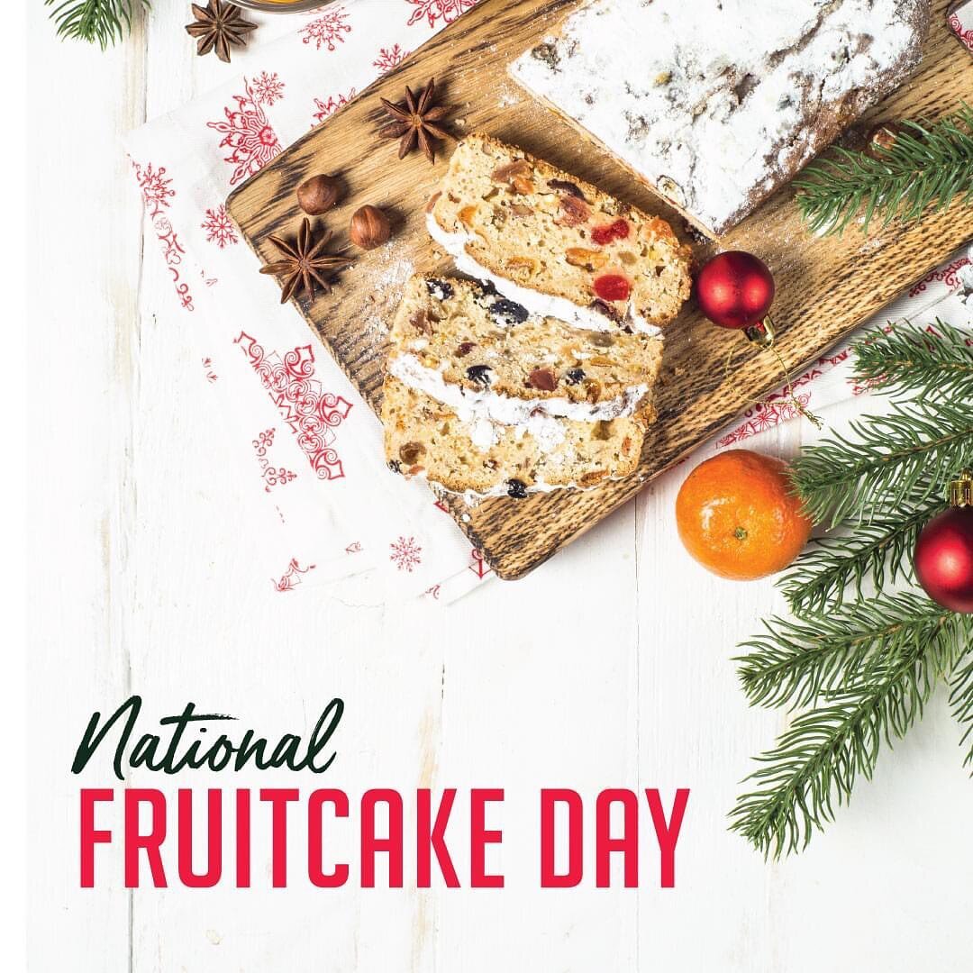 Happy #nationalfruitcakeday #fruitcake