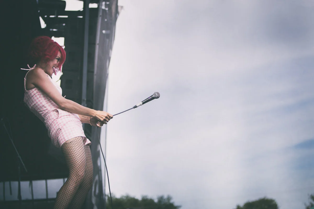 Monique Powell (Save Ferris) / Vans Warped Tour